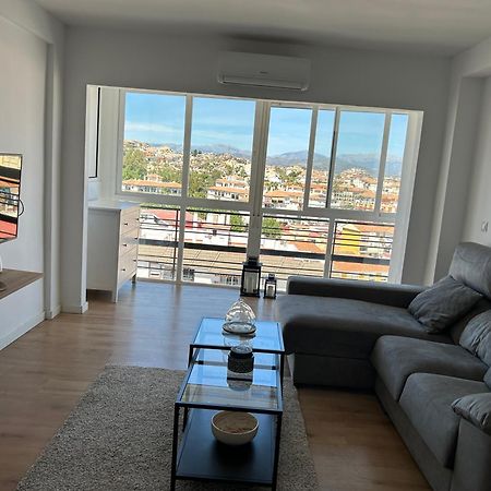 Piso Torre Del Mar Apartamento Exterior foto