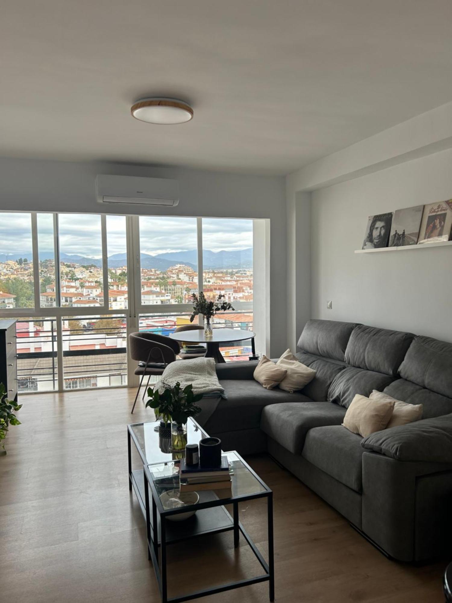 Piso Torre Del Mar Apartamento Exterior foto